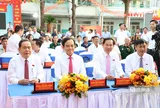 Chủ tịch Quốc hội Trần Thanh Mẫn, Bí thư Tp.HCM Trần Lưu Quang bỏ phiếu tại Hóc Môn