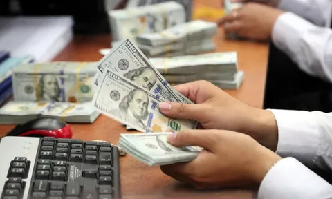 Quy định mới về lãi suất tiền gửi bằng đô la Mỹ