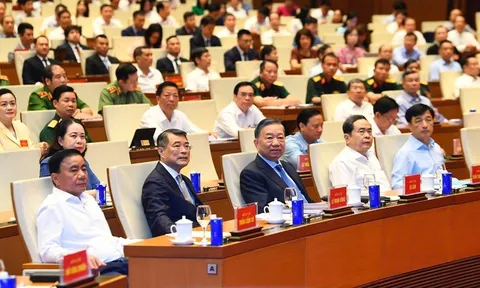 Bộ Chính trị, Ban Bí thư tổ chức Hội nghị toàn quốc nghiên cứu, học tập, quán triệt và triển khai thực hiện một số nghị quyết, chỉ thị
