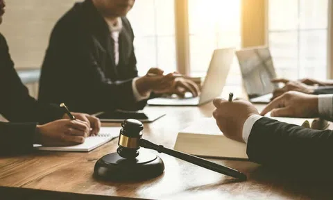 Luật sư công: Thiết chế pháp lý cần bổ sung trong Nhà nước pháp quyền XHCN Việt Nam