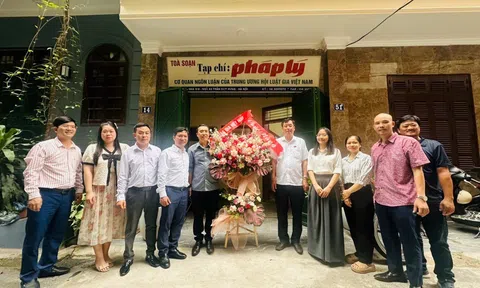 Lãnh đạo Hội Luật gia Việt Nam thăm và chúc mừng Tạp chí Pháp lý nhân Kỷ niệm 100 năm ngày Báo chí cách mạng Việt Nam