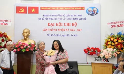 Tình cảm và sự quan tâm đặc biệt từ lãnh đạo Viện IBLA dành cho Tạp chí Pháp lý nhân Ngày Báo chí Cách mạng Việt Nam