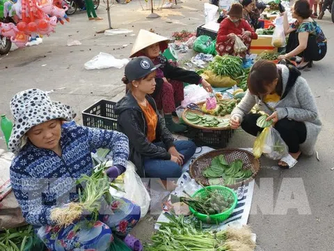 Phiên Chợ Cuối Năm