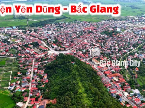 Du ngoạn miền đất ba sông.