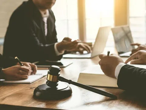 Luật sư công: Thiết chế pháp lý cần bổ sung trong Nhà nước pháp quyền XHCN Việt Nam