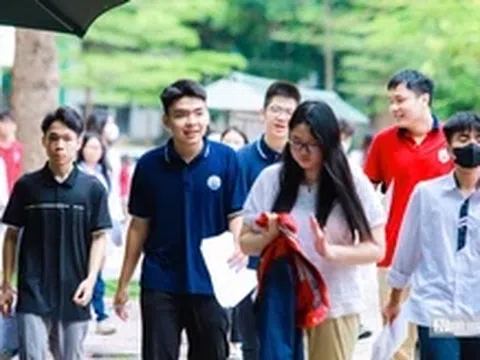 Bộ GD&ĐT yêu cầu các trường rà soát lại việc bỏ xét tuyển khối C00