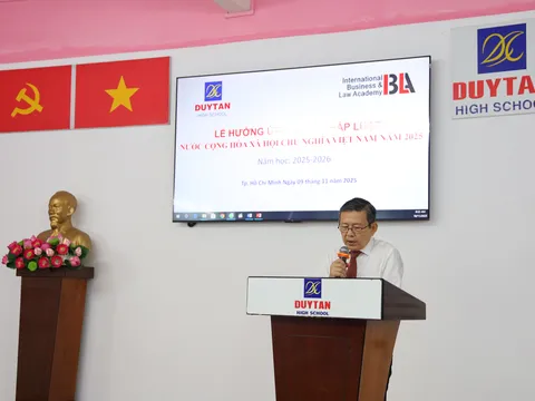 Chi hội Luật gia Viện IBLA phối hợp trường Duy Tân tổ chức Ngày hội Pháp luật Việt Nam 2025