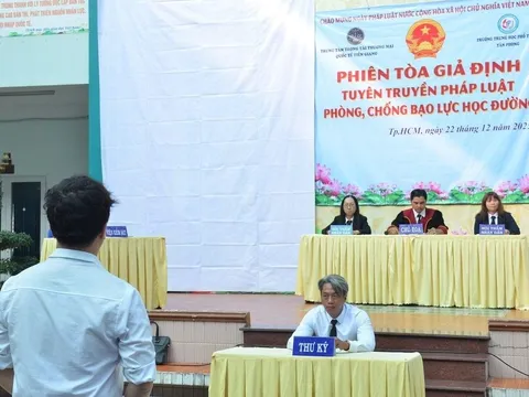 TP.HCM: Tuyên truyền pháp luật về bạo lực học đường qua phiên tòa giả định